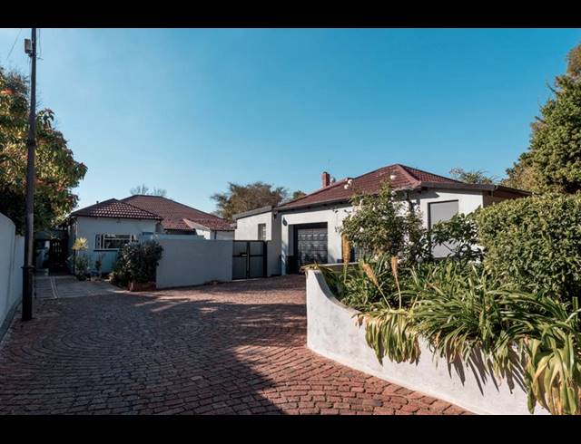 4 BEDROOM HOUSE FOR SALE IN KENSINGTON